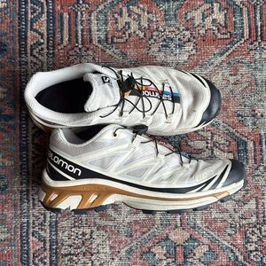 Salomon XT6